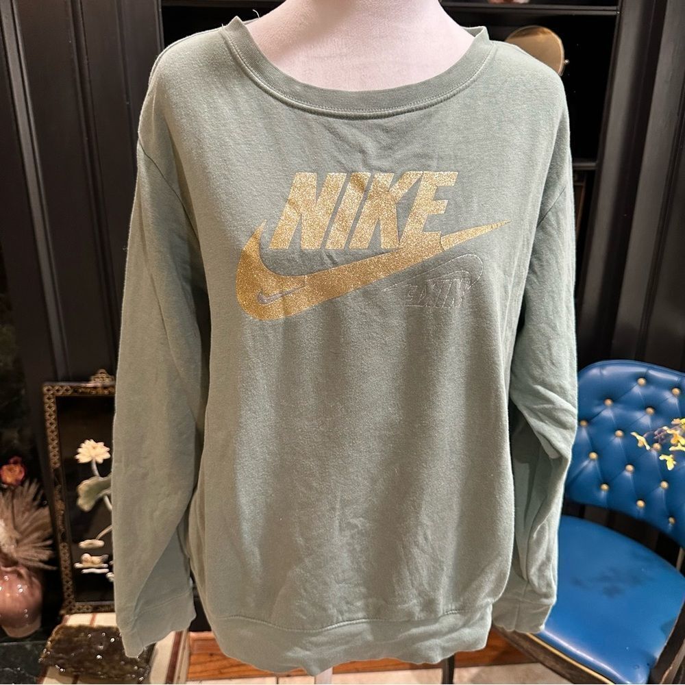 Nike Green  Glitter Crewneck Sweatshirt Size Small - Picture 2 of 10